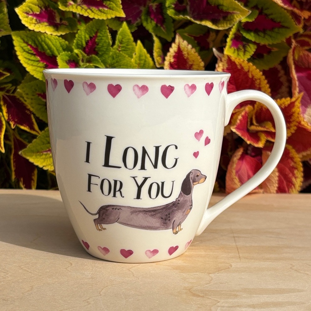 Milly Green British Design “I Long For You” Dachshund Mug